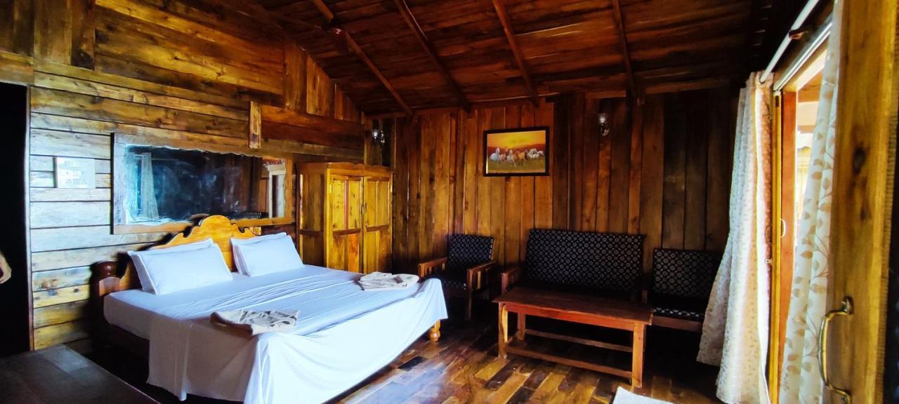Sea Front Cottages Little Khola Cola Exterior foto