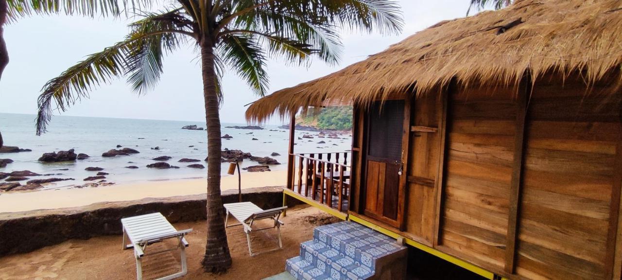 Sea Front Cottages Little Khola Cola Exterior foto